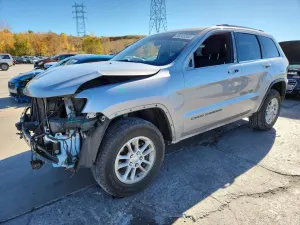 Jeep Grand Cherokee LAREDO 3.6L 6 2020