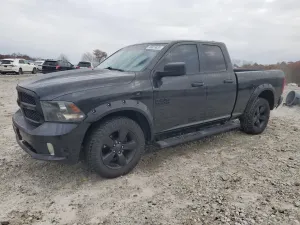 RAM 1500 ST 5.7L 8 2018