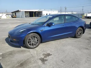 Tesla Model 3 2023