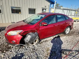 Ford Focus SE 2.0L 4 2014