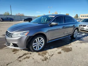 Volkswagen Passat SEL PREMIUM 1.8L 4 2017