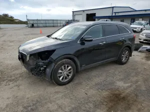 Kia Sorento LX 2.4L 4 2017