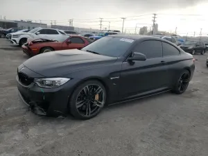 BMW M4 3.0L 6 2015