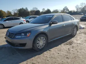 Volkswagen Passat S 1.8L 4 2015