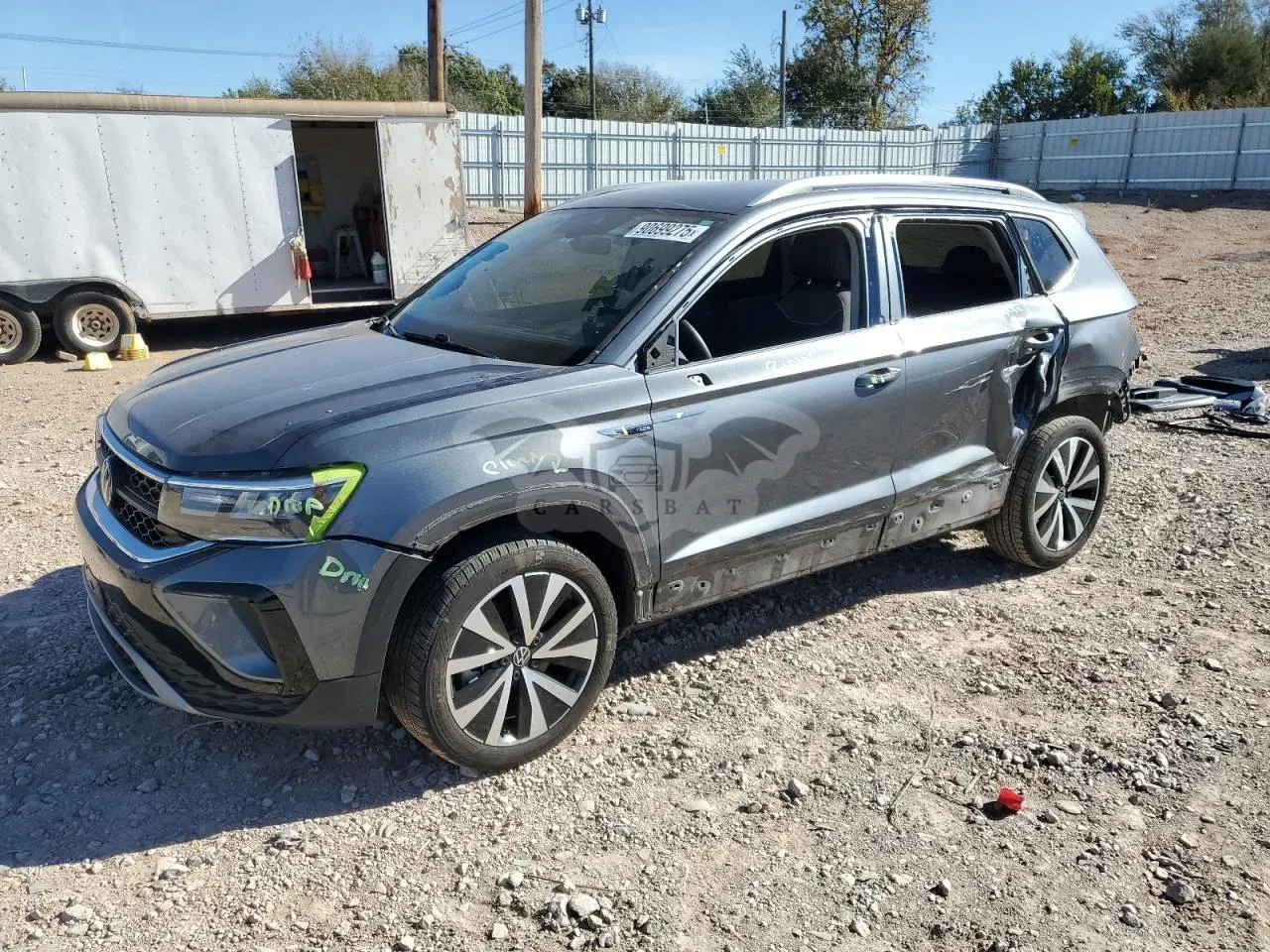 Volkswagen Taos SE 1.5L 4 2024
