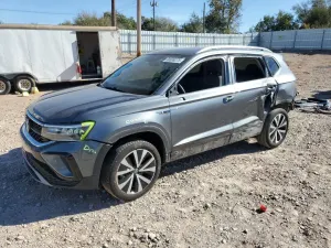 Volkswagen Taos SE 1.5L 4 2024