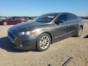 Ford Fusion SE 1.5L 4 2020