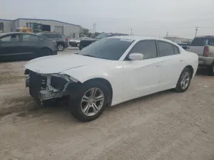 Dodge Charger SXT 3.6L 6 2018