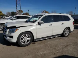 Mercedes-Benz GL 450 4MATIC 4.6L 8 2013