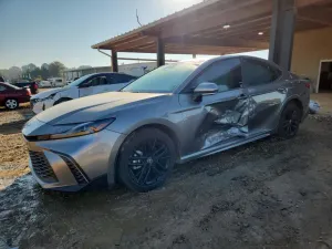 Toyota Camry XSE 2.5L 4 2025