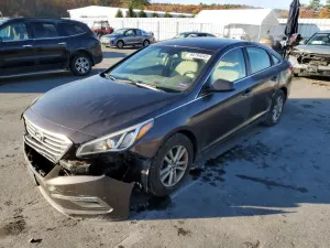 Hyundai Sonata SE 2.4L 4 2015
