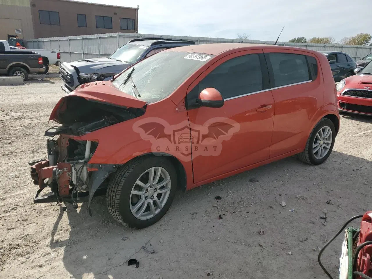 Chevrolet Aveo (Sonic) LT 1.8L 4 2013