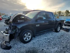 RAM 1500 ST 4.7L 8 2013