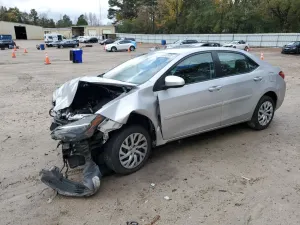 Toyota Corolla L 1.8L 4 2017