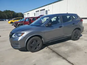 Nissan Rogue S 2.5L 4 2018