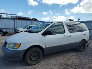 Toyota Sienna CE 3.0L 6 2001