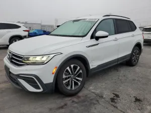 Volkswagen Tiguan S 2.0L 4 2022