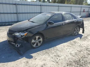 Toyota Camry BASE 2.5L 4 2012