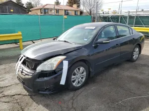 Nissan Altima BASE 2.5L 4 2010