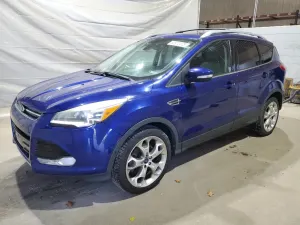 Ford Escape TITANIUM 2.0L 4 2014