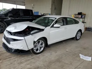 Honda Accord LX 1.5L 4 2025
