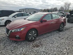 Nissan Altima SV 2.5L 4 2019