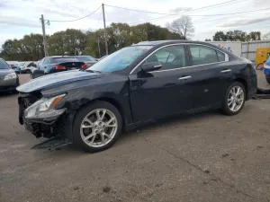 Nissan Maxima S 3.5L 6 2012