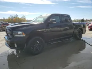 RAM 1500 SPORT 5.7L 8 2017