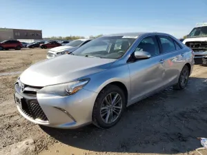 Toyota Camry LE 2.5L 4 2015