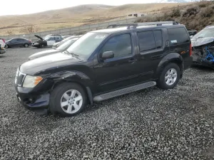 Nissan Pathfinder S 4.0L 6 2012
