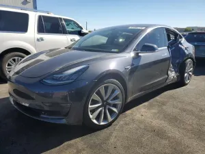 Tesla Model 3 2018