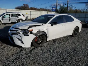 Toyota Camry L 2.5L 4 2019