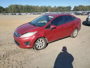 Ford Fiesta SE 1.6L 4 2011