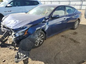 Nissan Altima S 2.5L 4 2021