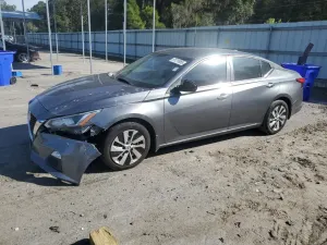 Nissan Altima S 2.5L 4 2019