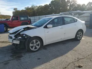 Dodge Dart SXT 2.4L 4 2015