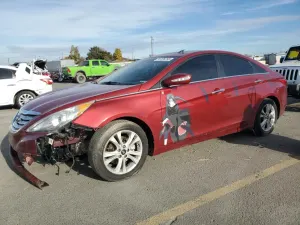 Hyundai Sonata SE 2.4L 4 2013