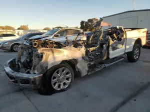 Ford F-250 6.7L 8 2017