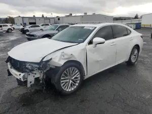 Lexus ES 350 3.5L 6 2013