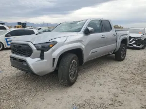 Toyota Tacoma DOUBLE CAB 2.4L 4 2025