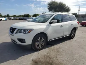 Nissan Pathfinder SL 3.5L 6 2020