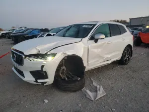 Volvo XC60 T6 R-DESIGN 2.0L 4 2019