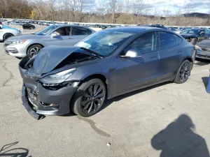 Tesla Model 3 2018