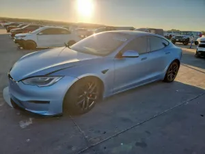 Tesla Model S 2022