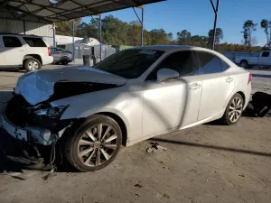 Lexus IS 200T 2.0L 4 2016