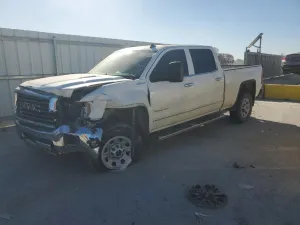 GMC Sierra K2500 SLT 6.6L 8 2015