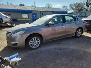Nissan Altima 2.5 2.5L 4 2015