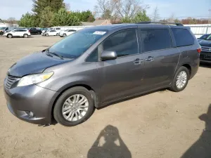 Toyota Sienna XLE 3.5L 6 2017