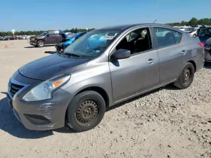 Nissan Versa S 1.6L 4 2016