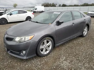Toyota Camry L 2.5L 4 2014